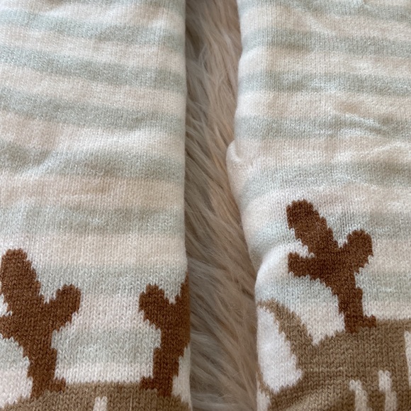 NWOT reindeer sock slippers - Picture 4 of 6